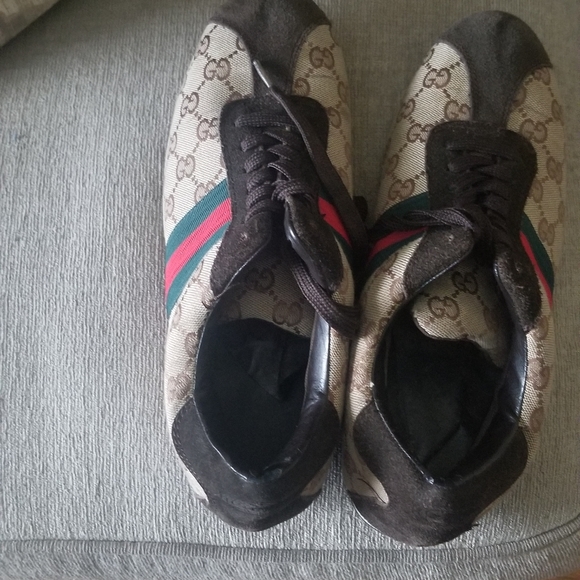 COPY. GUCCI SHOES - Picture 6 of 8